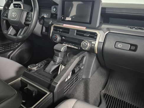 New 2026 Toyota Tacoma SR5 AWD/4WD image 33