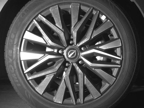 Used 2025 Nissan Altima 2.5 SV image 13