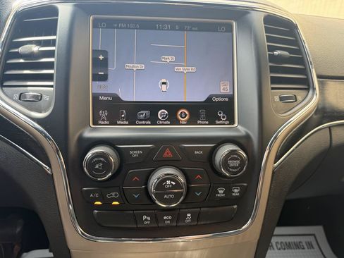 Used 2014 Jeep Grand Cherokee Limited AWD/4WD image 20