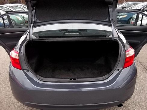 Used 2017 Toyota Corolla LE image 23