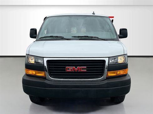Used 2024 GMC Savana 2500 Work Van w/ Driver Convenience Package image 2
