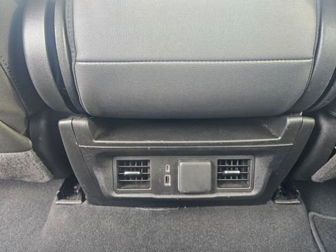 Used 2025 GMC Sierra 1500 SLT image 20