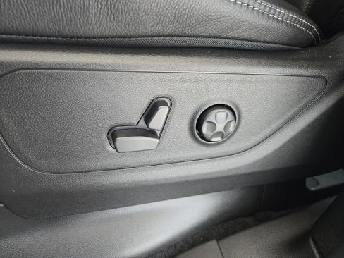 New 2026 RAM 1500 RHO w/ RHO Level 1 Equipment Group image 26