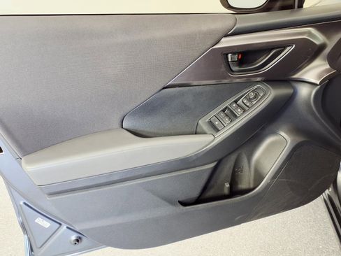 Certified 2025 Subaru Impreza 2.0i image 14