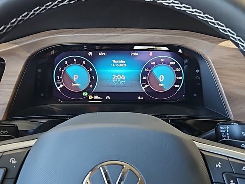 New 2026 Volkswagen Atlas SE image 35