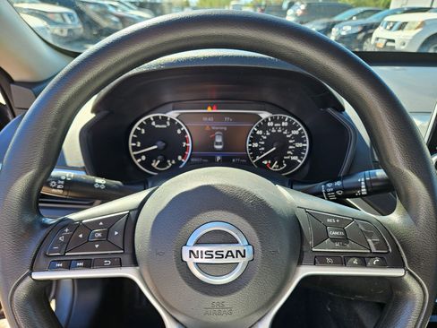 Used 2021 Nissan Altima 2.5 SV image 22