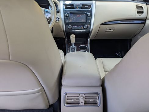 Used 2015 Nissan Altima 3.5 SL image 27