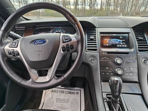 Used 2014 Ford Taurus Limited image 21
