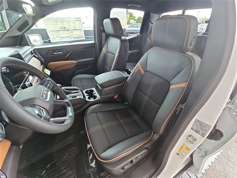 New 2026 GMC Canyon AT4 image 15