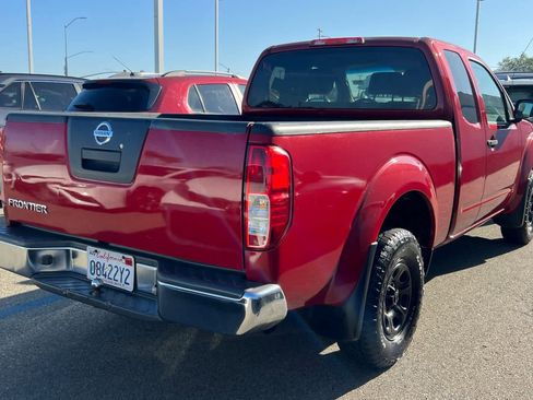Used 2012 Nissan Frontier S RWD image 4