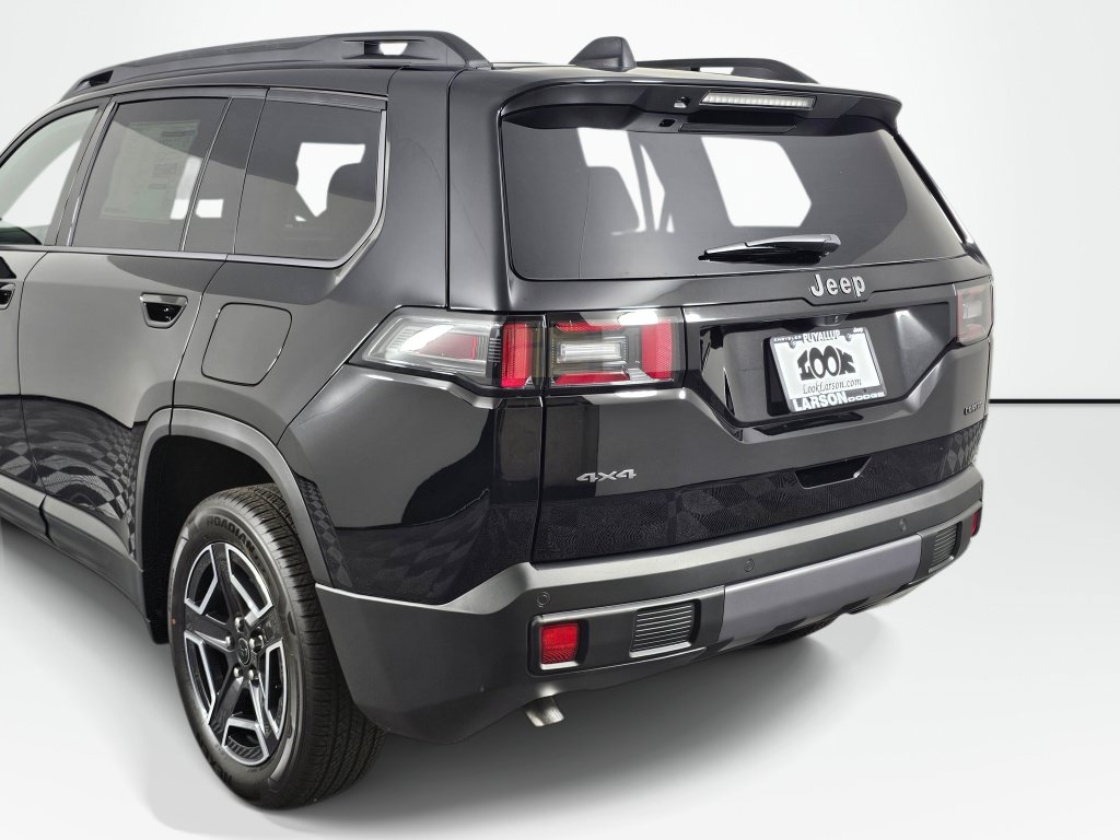 New 2026 Jeep Cherokee Laredo AWD/4WD image 16