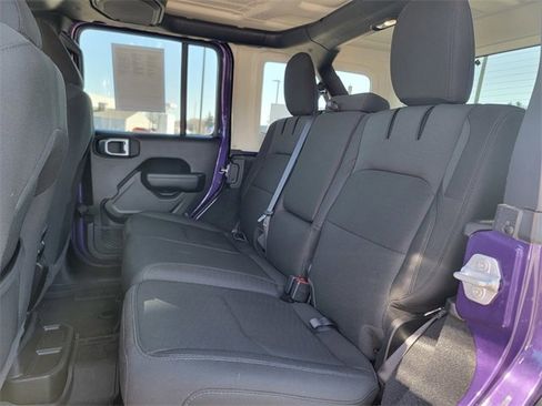 Certified 2023 Jeep Wrangler Unlimited w/ Cold Weather Group image 21