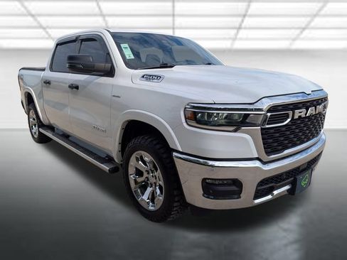 Used 2025 RAM 1500 Big Horn AWD/4WD image 1