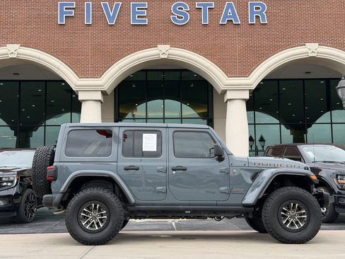 Used 2024 Jeep Wrangler Unlimited Rubicon 392 AWD/4WD image 3