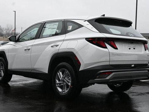 Used 2026 Hyundai Tucson SE image 5