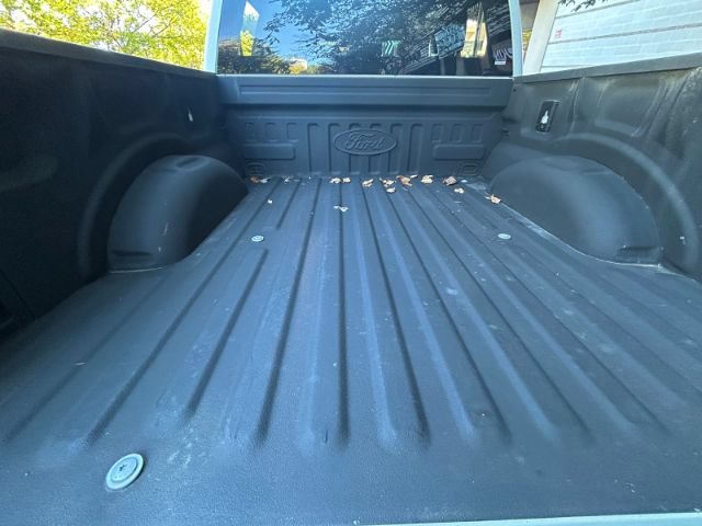 Used 2022 Ford F150 Lightning Pro AWD/4WD image 30