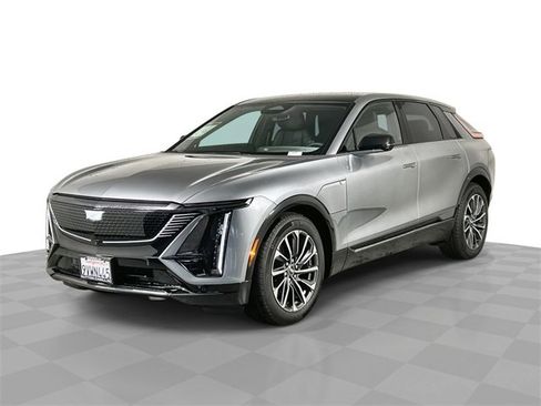 Used 2026 Cadillac Lyriq Sport image 1