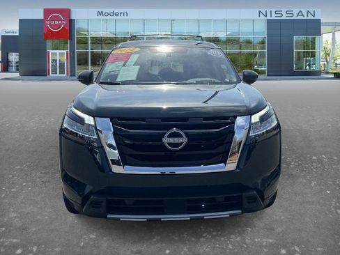 Certified 2024 Nissan Pathfinder Platinum w/ Cargo Package image 2