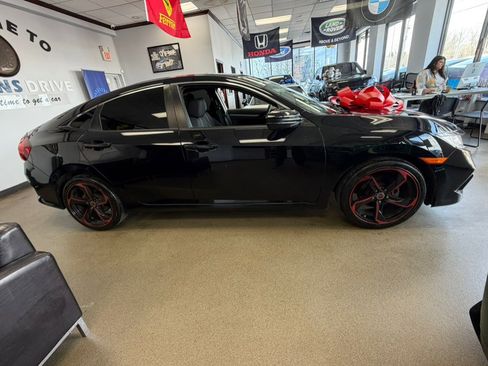 Used 2021 Honda Civic Sport image 15