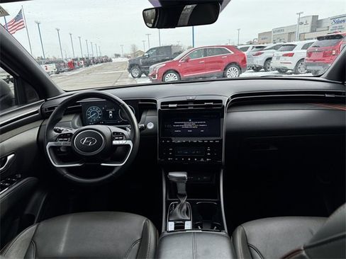 Used 2024 Hyundai Santa Cruz Limited image 17