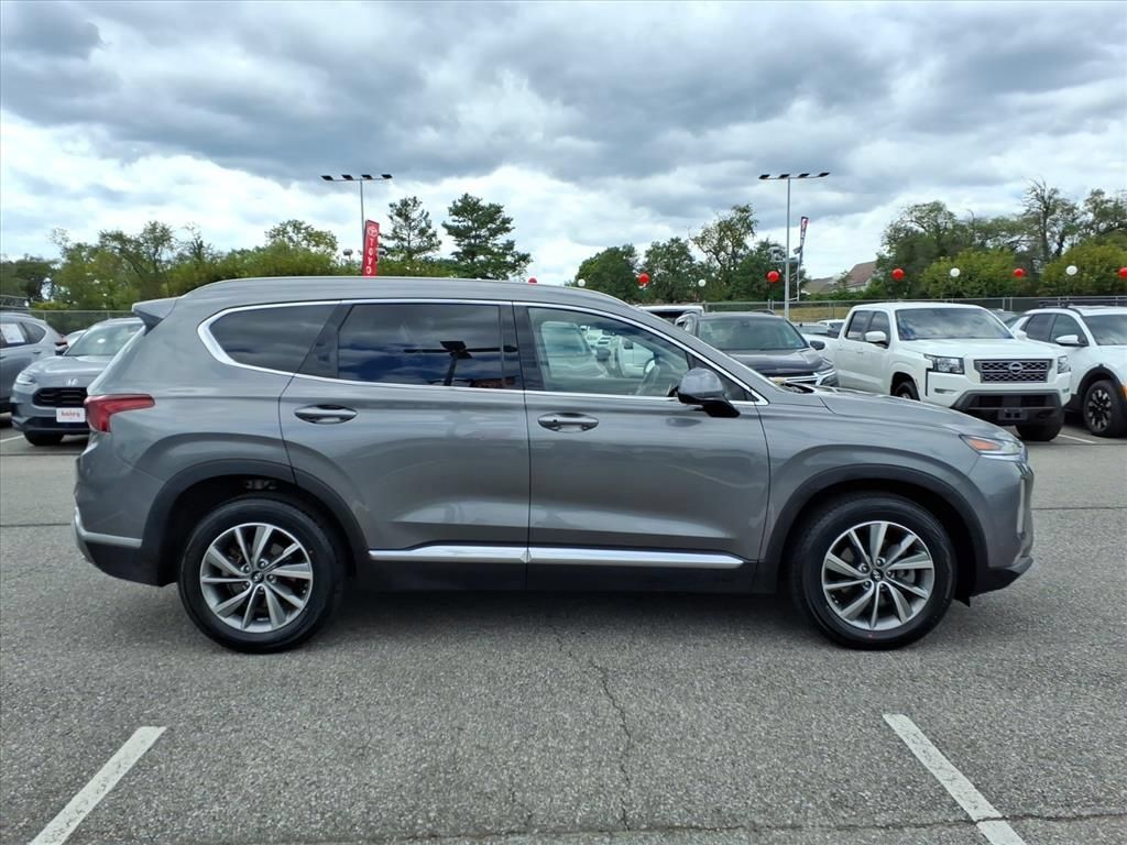 Used 2019 Hyundai Santa Fe SEL FWD image 3