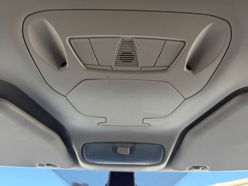 Used 2020 Ford Transit Connect XL image 30