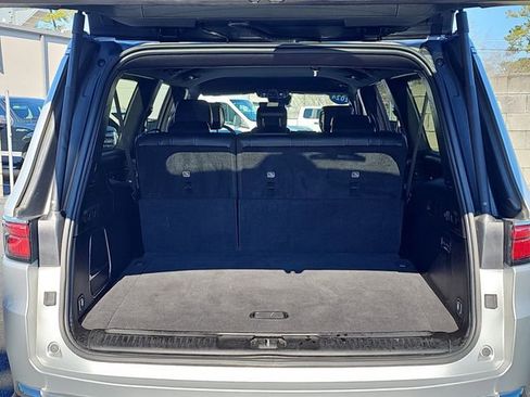 Used 2024 Jeep Wagoneer L Series III w/ Flexible Seating Group image 13