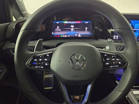 Used 2024 Volkswagen Golf R AWD/4WD image 15