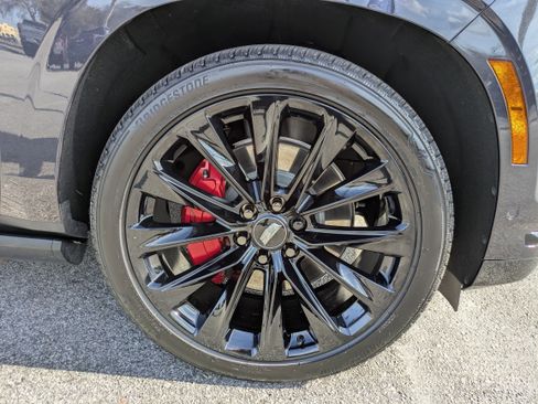 Certified 2025 Cadillac Escalade Sport Platinum w/ LPO, ONYX Package image 12