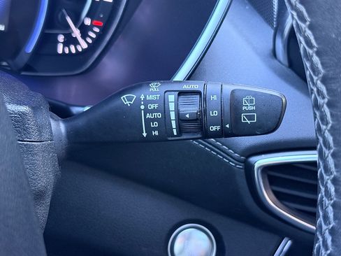 Used 2020 Hyundai Santa Fe Limited AWD/4WD image 38