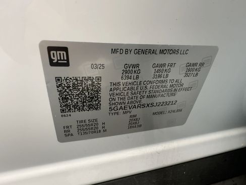 Certified 2025 Buick Enclave Preferred image 18