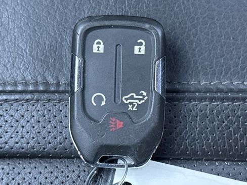 Used 2021 GMC Sierra 2500 Denali w/ Denali Ultimate Package image 30