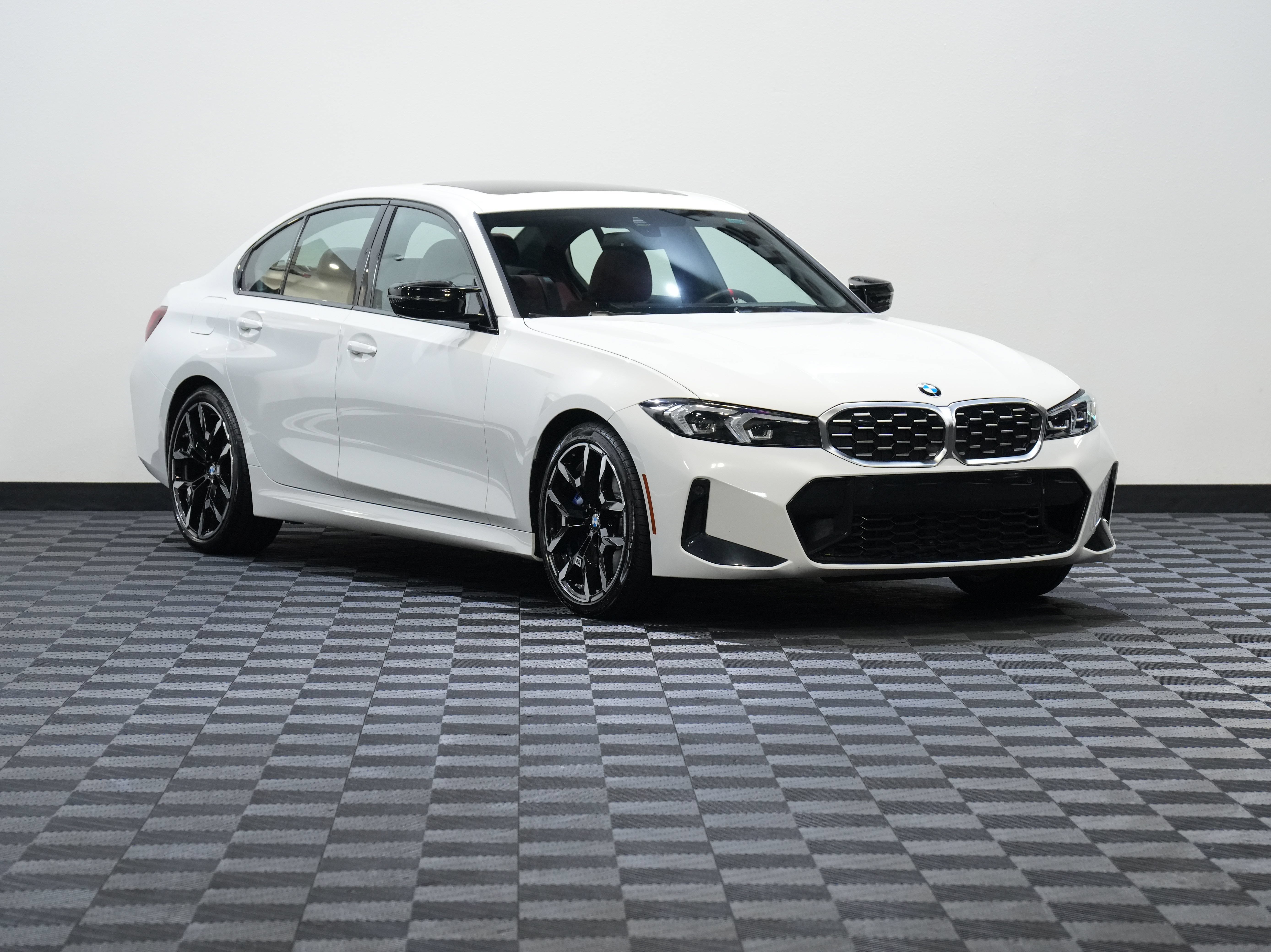Used 2026 BMW M340i xDrive AWD/4WD image 5