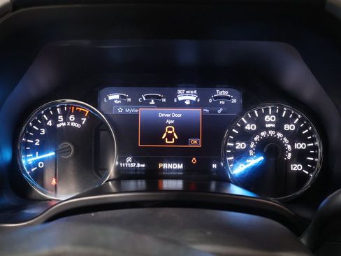 Used 2017 Ford F150 Lariat image 41