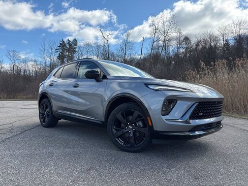 New 2026 Buick Envision Sport Touring image 2