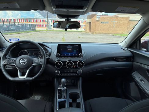 Used 2025 Nissan Sentra SV FWD image 26