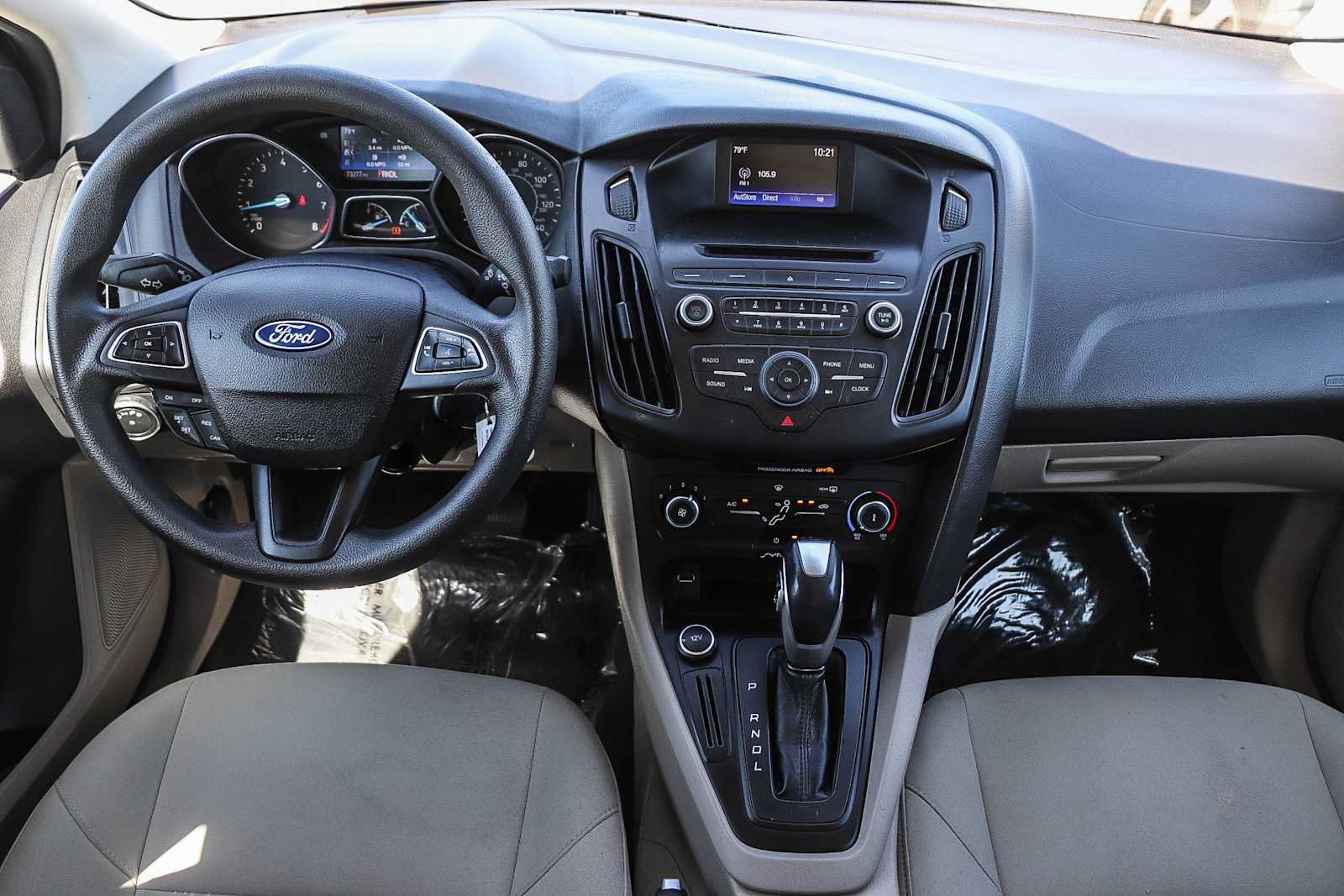 Used 2015 Ford Focus SE FWD image 13