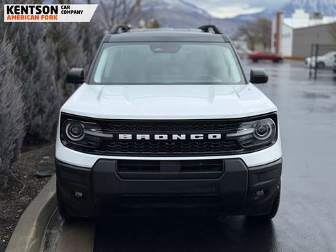 Used 2025 Ford Bronco Sport Outer Banks image 2