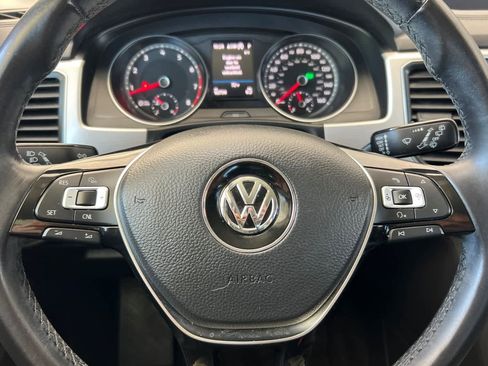 Used 2018 Volkswagen Atlas SE FWD image 26