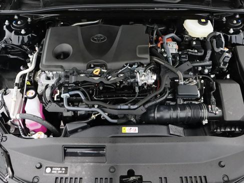 Used 2026 Toyota Camry SE w/ Multimedia Upgrade Package image 39