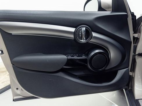 Used 2024 MINI Cooper S image 11