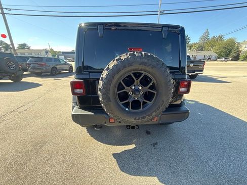 New 2026 Jeep Wrangler Unlimited Sport AWD/4WD image 4