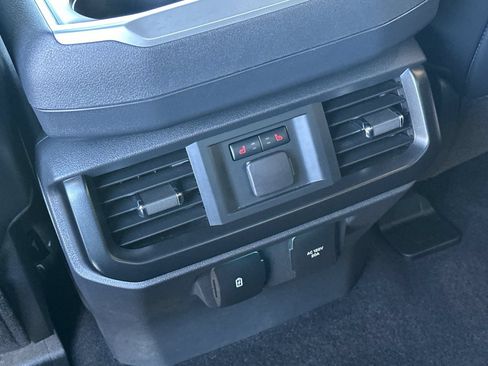 Used 2025 Ford F150 Raptor AWD/4WD image 17