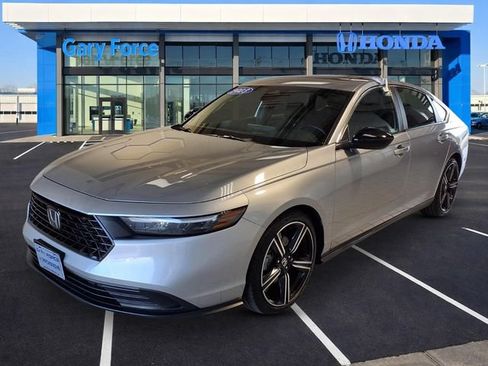 Used 2023 Honda Accord Sport image 4