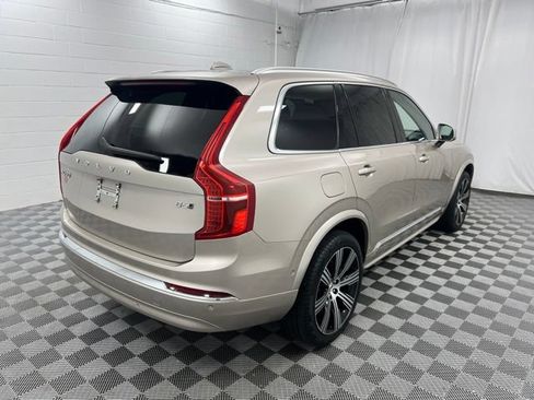 Used 2024 Volvo XC90 B6 Ultimate AWD/4WD image 5