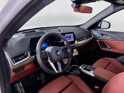 New 2026 BMW X1 xDrive28i w/ Technology Package AWD/4WD image 10