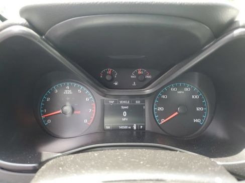 Used 2015 Chevrolet Colorado LT w/ Luxury Package RWD image 2