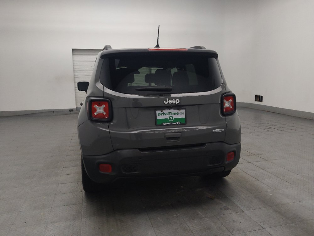 Used 2020 Jeep Renegade Latitude w/ UConnect 8.4 Nav Group FWD image 6