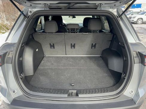 Used 2025 Chevrolet Equinox LT image 7