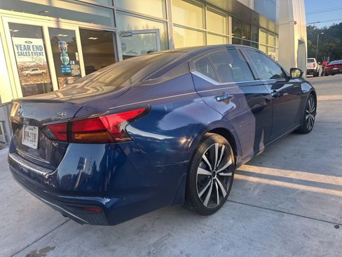 Used 2019 Nissan Altima 2.5 SR image 6